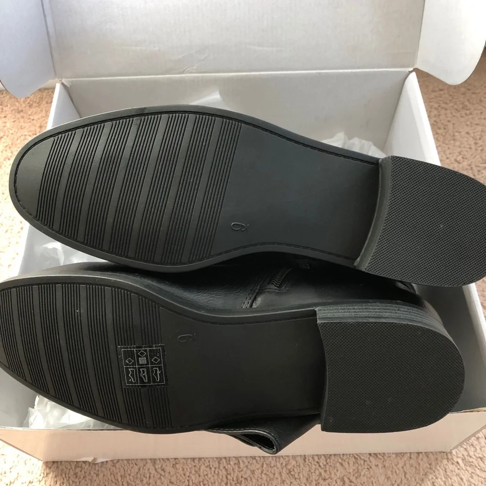 Black‎ riding boots size 9 - brand new